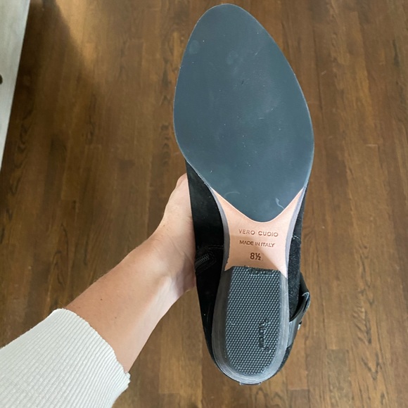 Aquatalia boots